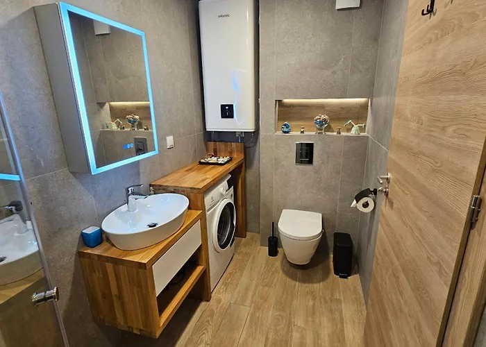 Luxury 2 Flat Free Parking, Pool And Wifi 公寓 *