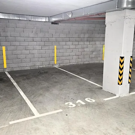 Luxury 2 Room Flat Free Parking And Wifi Varna