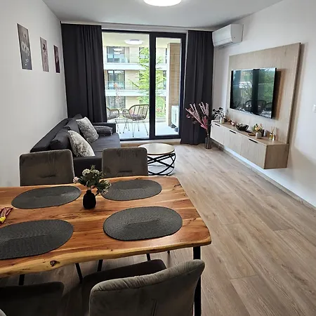Luxury 2 Room Flat Free Parking And Wifi Varna