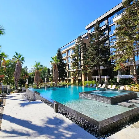 Apartamento Luxury 2 Flat Free Parking, Pool And Wifi *