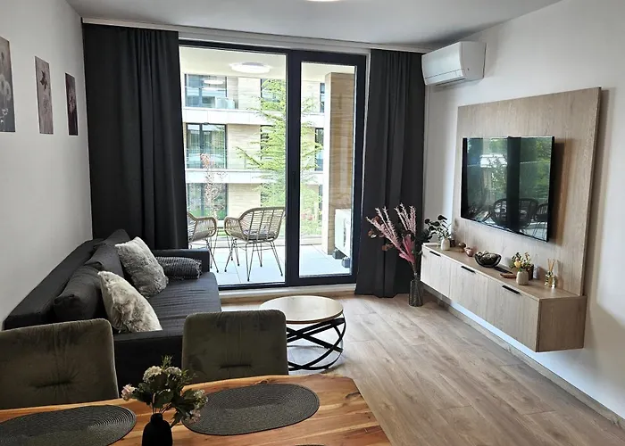 Apartment Luxury 2 Flat Free Parking, Pool And Wifi *
